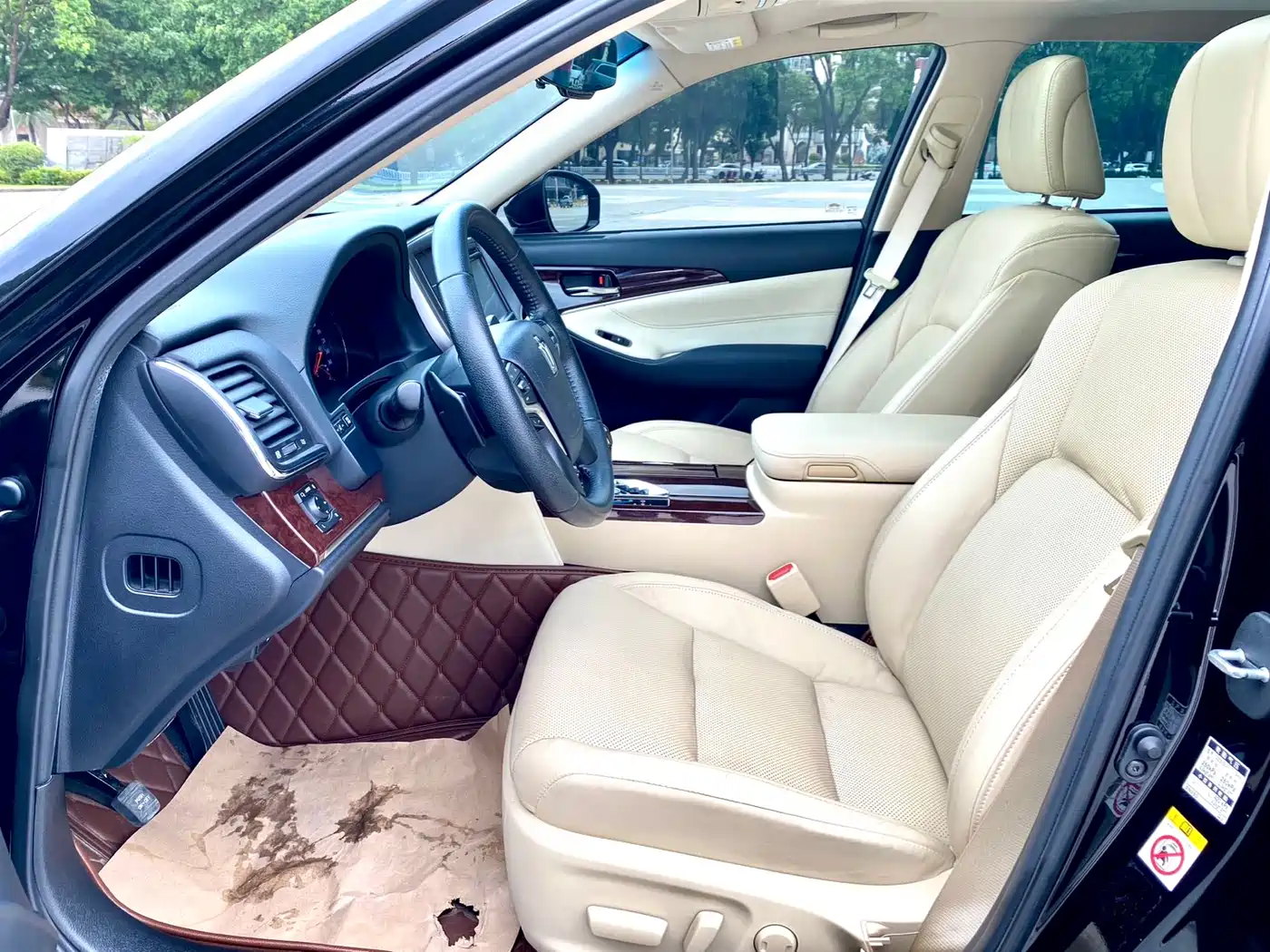 Toyota Crown 2018 2.0T Fashion Edition фото 4