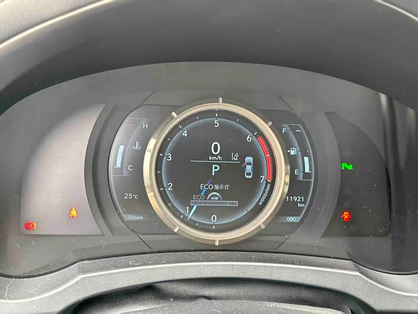 Lexus IS 2017 300 F SPORT фото 9