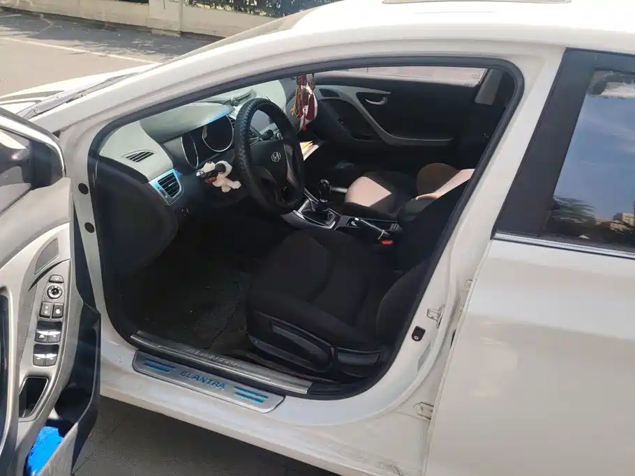Hyundai Langdong 2016 2016 1.6L Manual Premium Edition