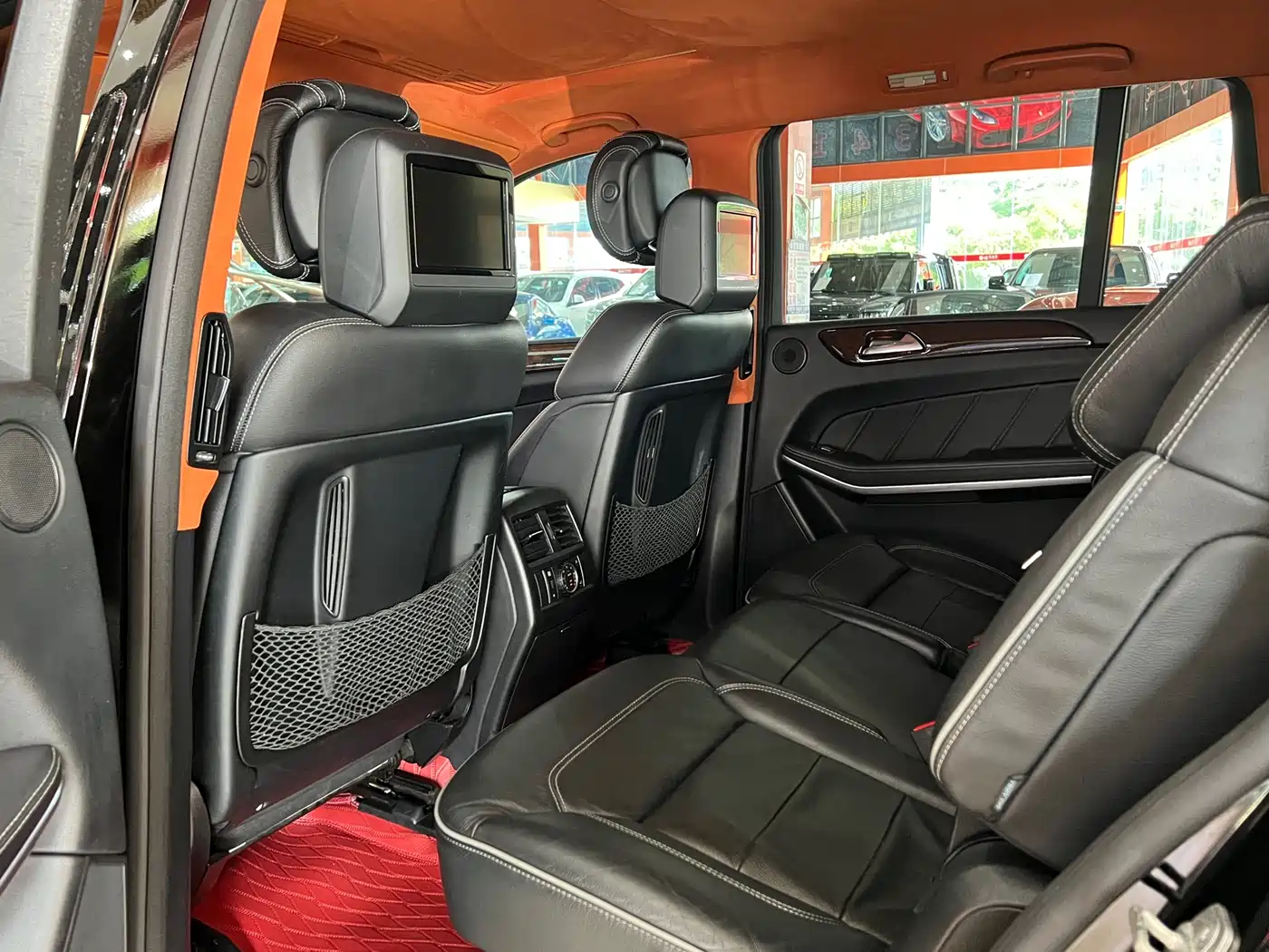 Mercedes-Benz GL-Class фото 8