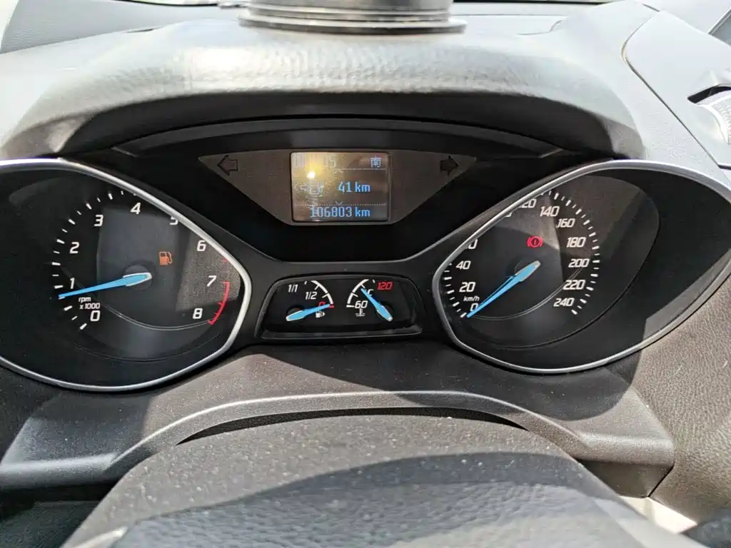 Ford Kuga 2015 2013 1.6L GTDi FWD Trend