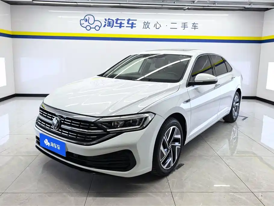 Volkswagen Sagitar 2023 300TSI DSG Surpassing Edition
