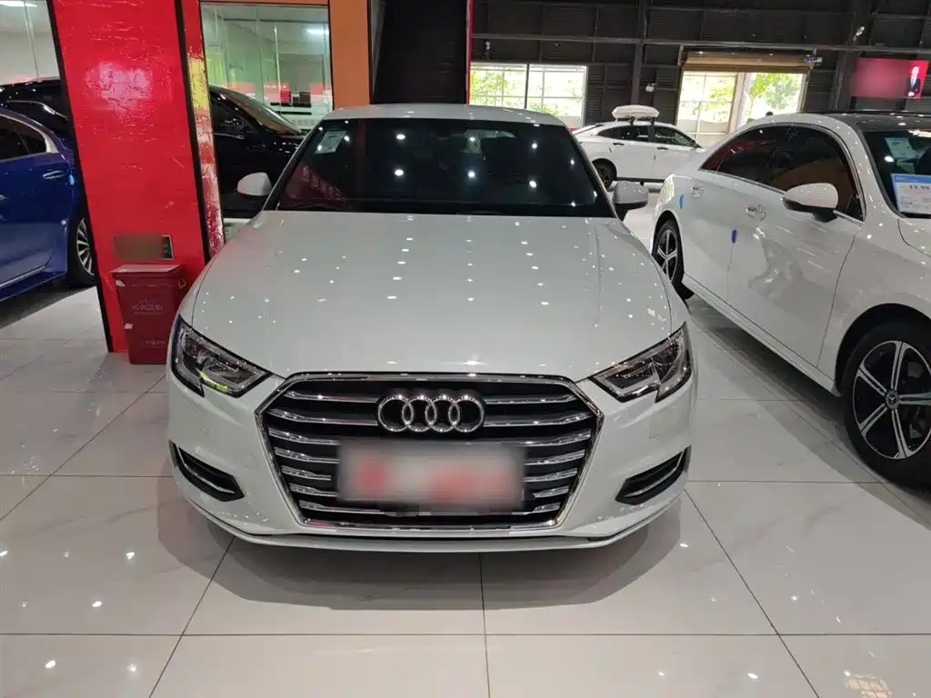 Audi A3 2019 Limousine 35 TFSI Progressive China VI фото 4