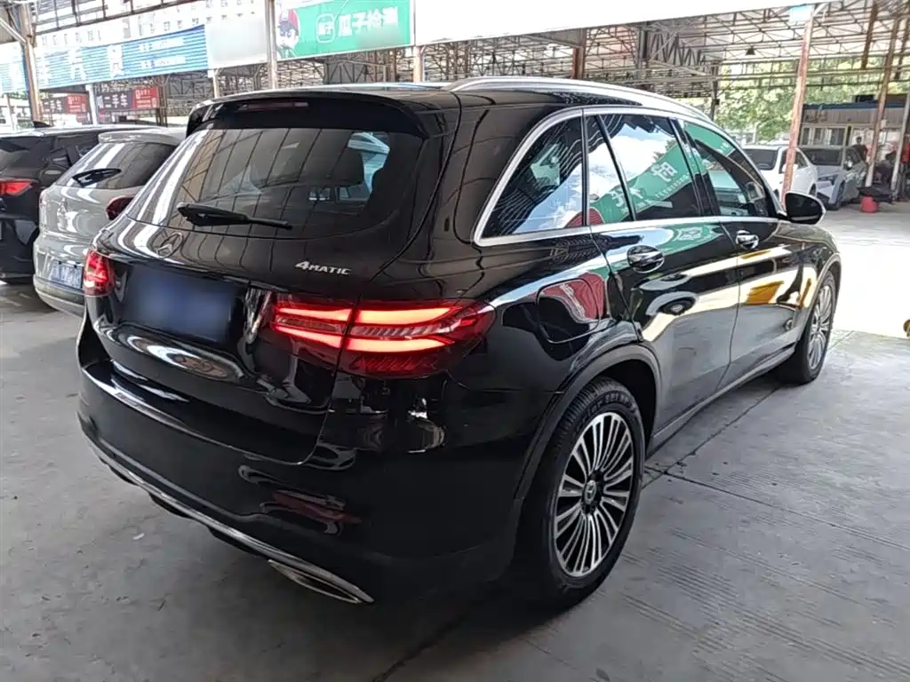 Mercedes-Benz GLC 2018 Facelift GLC 260 4MATIC Dynamic фото 7