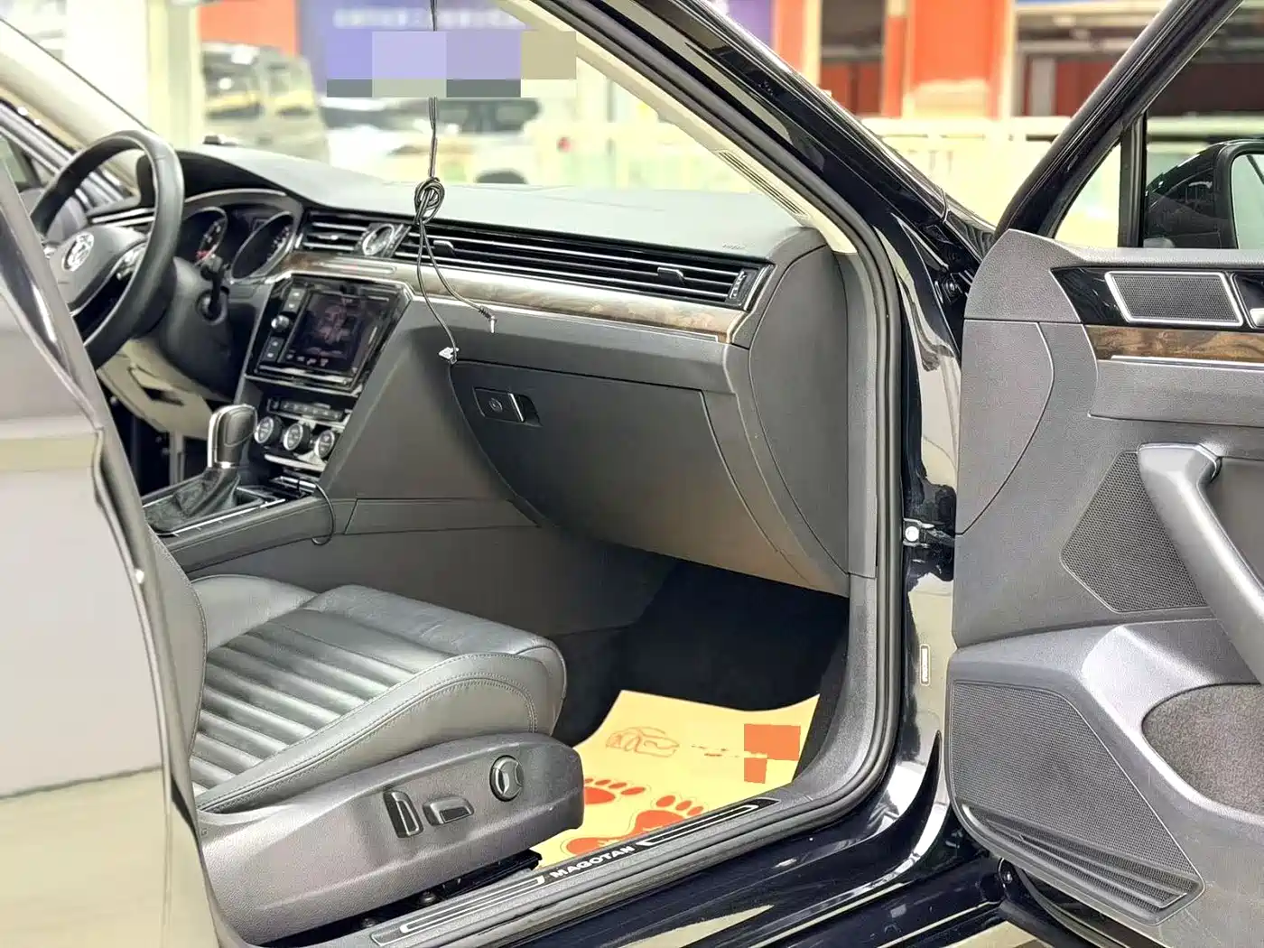 Volkswagen Magotan 2019 330TSI DSG Luxury Class China VI фото 8