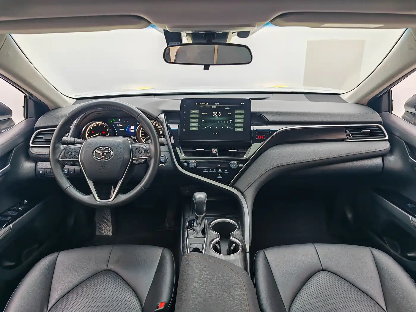 Toyota Camry 2021 2.0G Luxury Edition фото 15