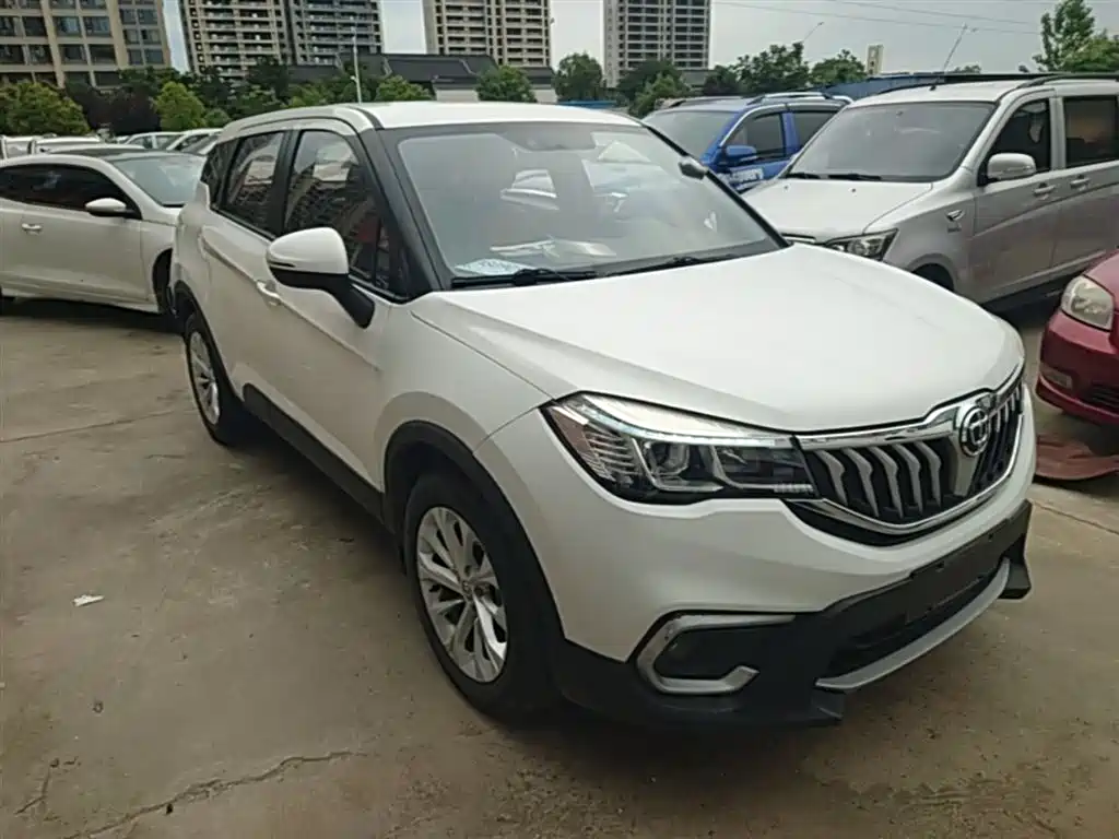 Zhonghua V3 2019 2017 1.5L Manual Comfort