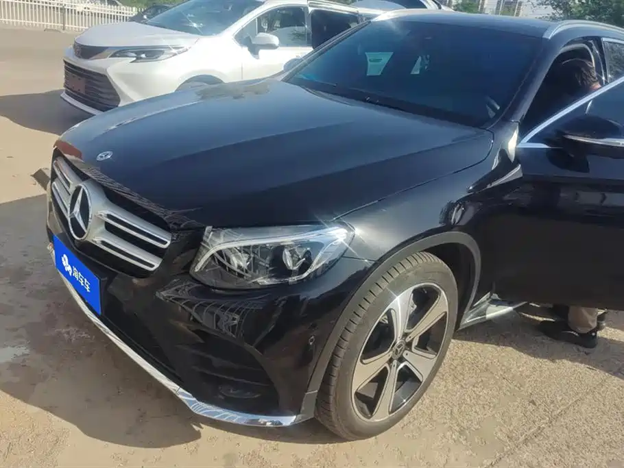 Mercedes-Benz GLC 2019 Facelift GLC 300 L 4MATIC Dynamic фото 2