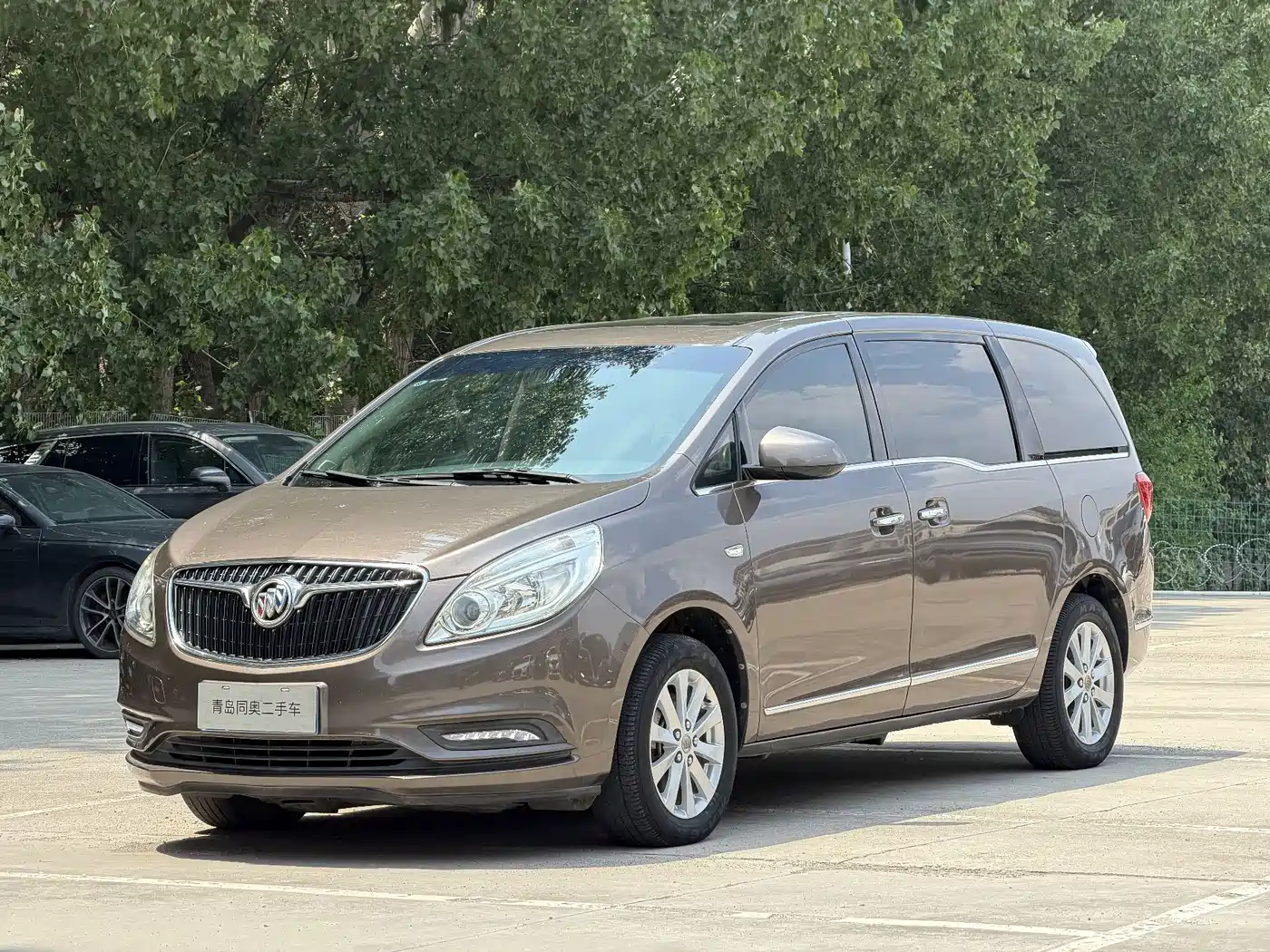 Buick GL8 2017 25S Premium Model China V