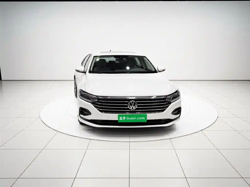 Volkswagen Lavida 2024 Model 1.5L Automatic Delight Edition фото 4