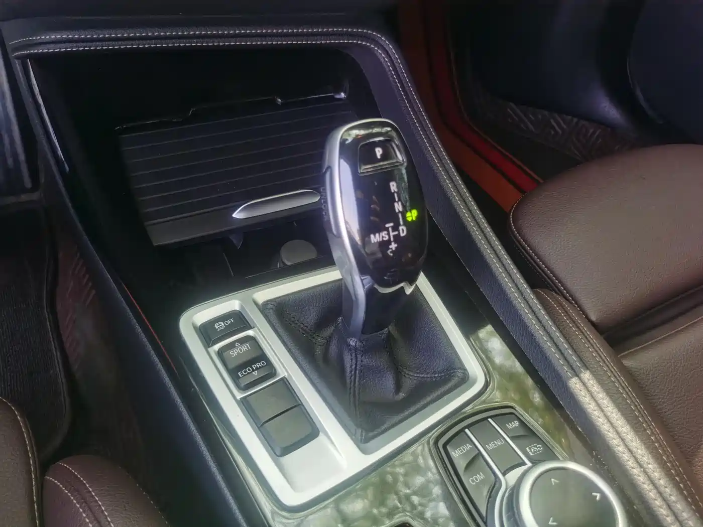 BMW 1 Series 2021 Facelift 120i M Sport Shadow Edition фото 18