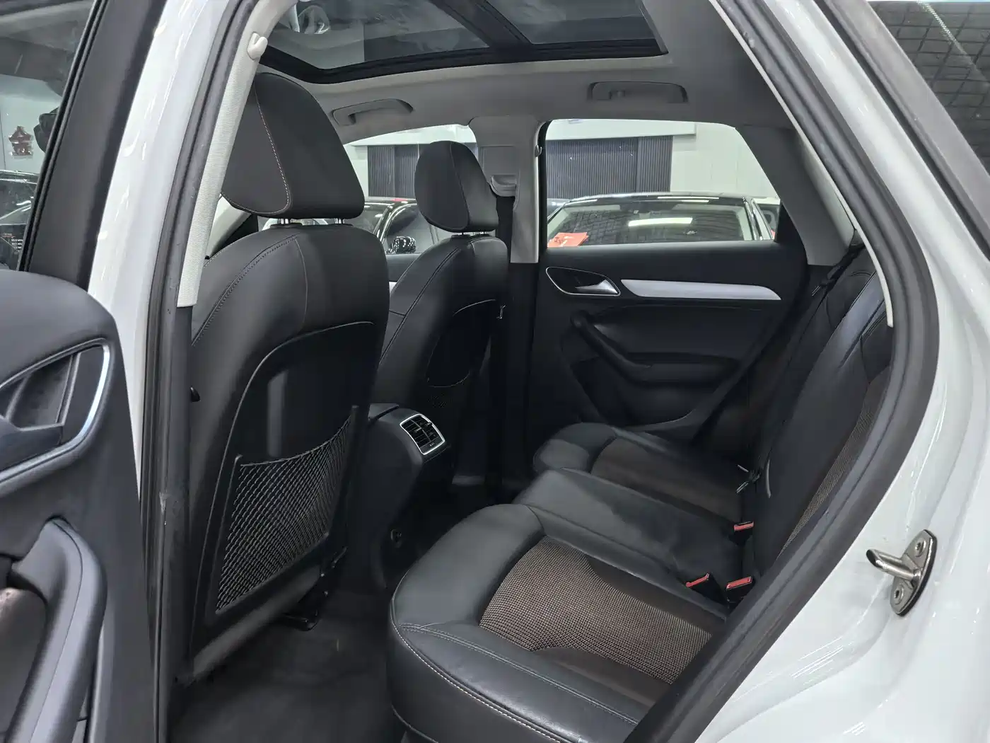 Audi Q3 2018 30 TFSI Fashion Collector's Edition фото 6