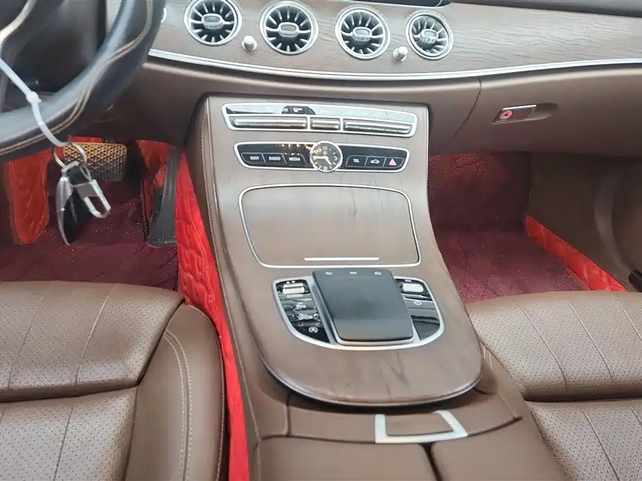 Mercedes-Benz E-Class 2020 Facelift E 260 L фото 16