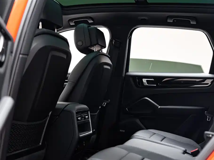 Porsche Cayenne New Energy 2021 Cayenne E-Hybrid 2.0T фото 11
