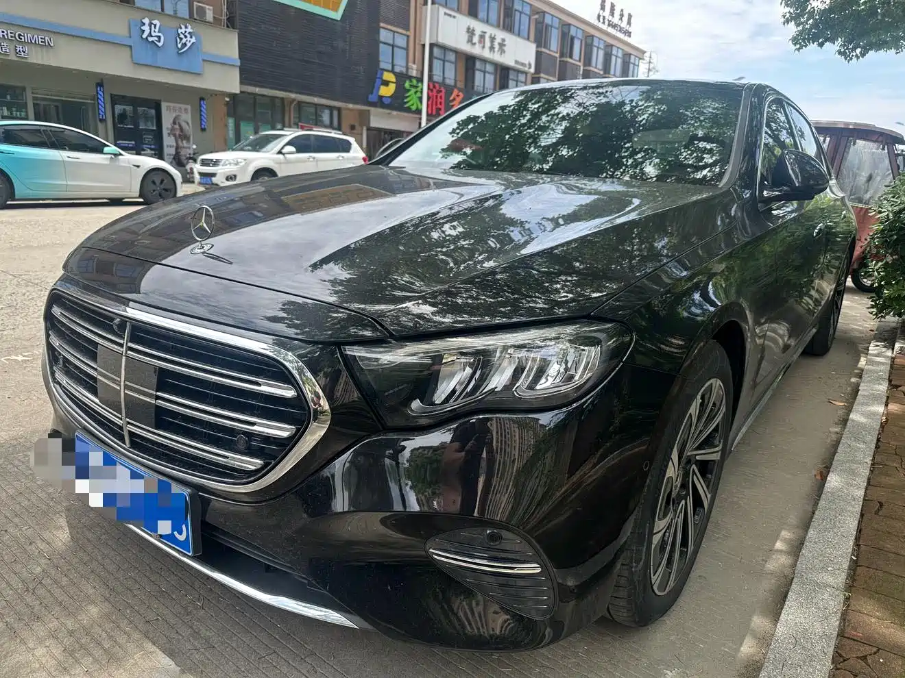 Mercedes-Benz E-Class 2024 E 300 L Premium