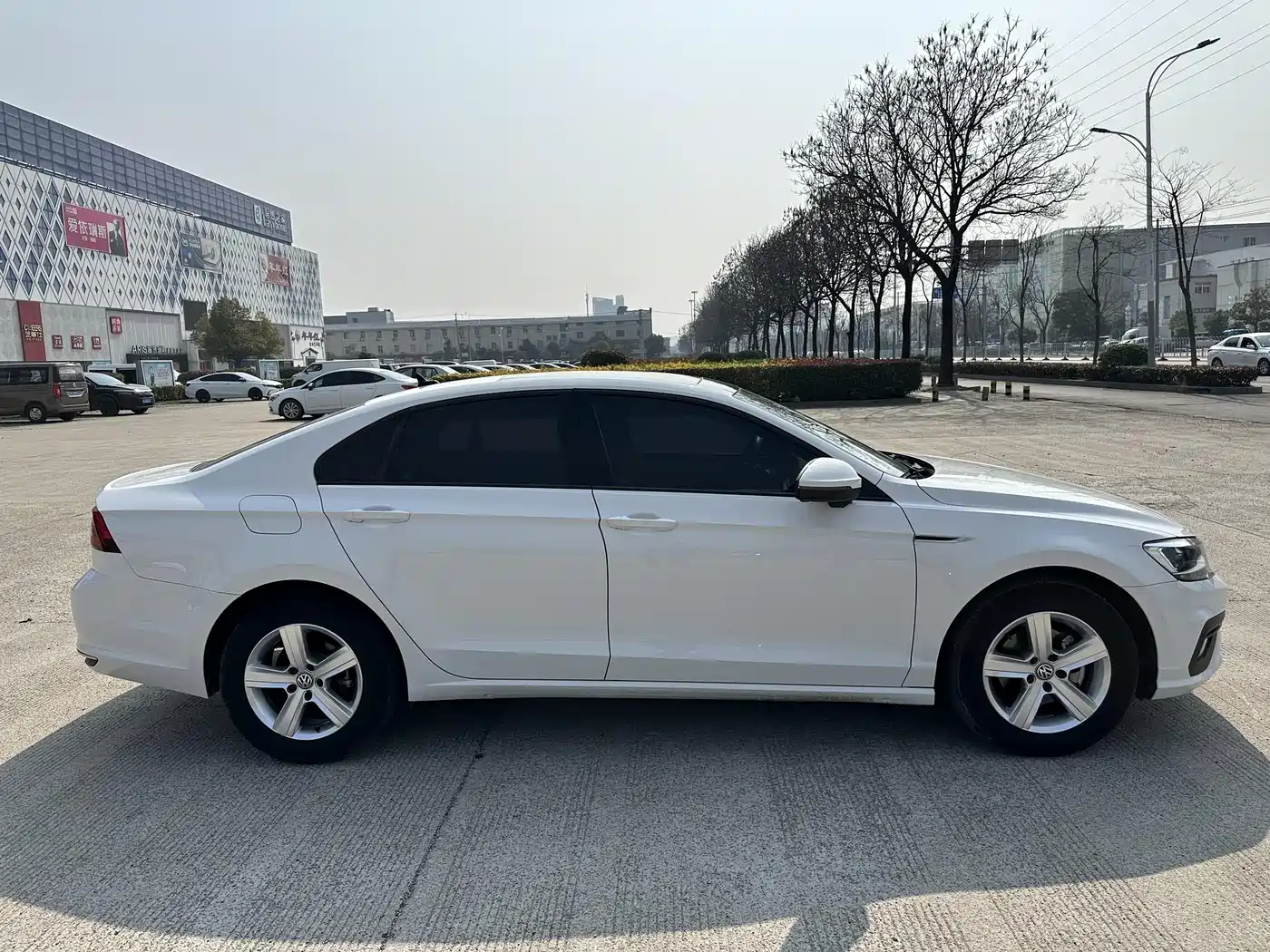 Volkswagen Lamando 2021 230TSI DSG Fashion Edition фото 6