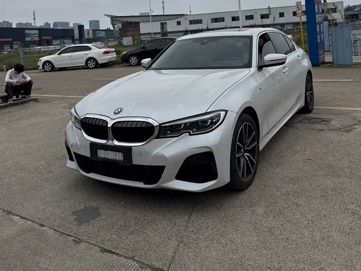 BMW 3 Series 2022 325Li M Sport Package