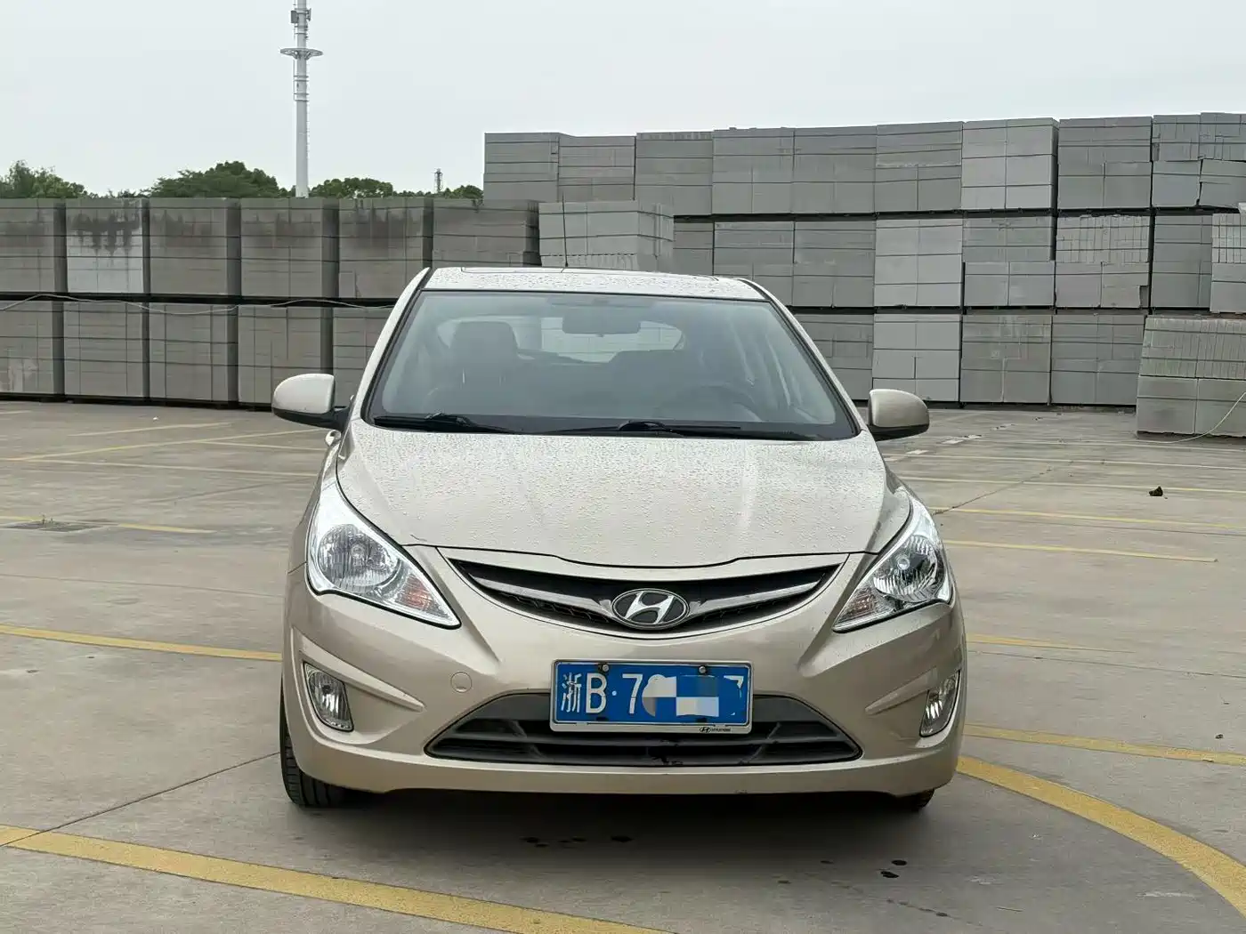 Hyundai Verna 2011 Hatchback 1.4L Automatic Fashion GT фото 2