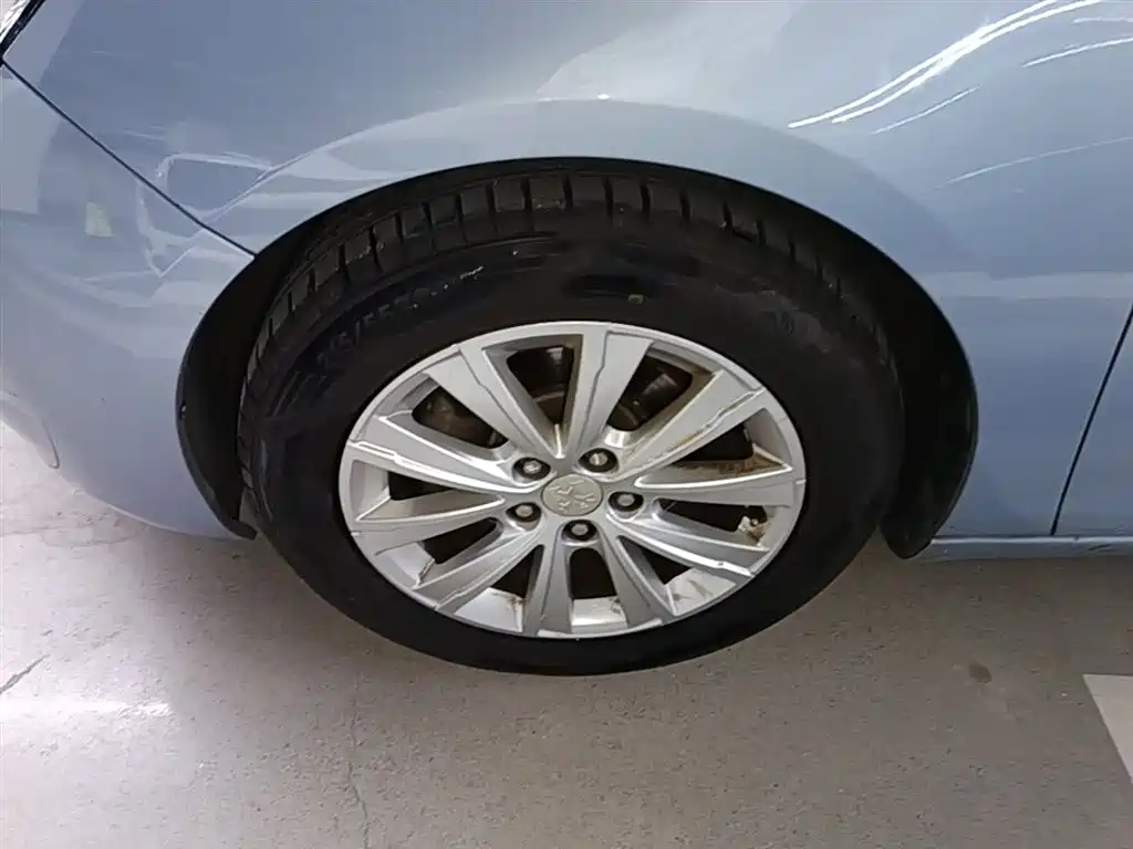 Peugeot 308S 2015 1.2T Auto Elegance Edition фото 23