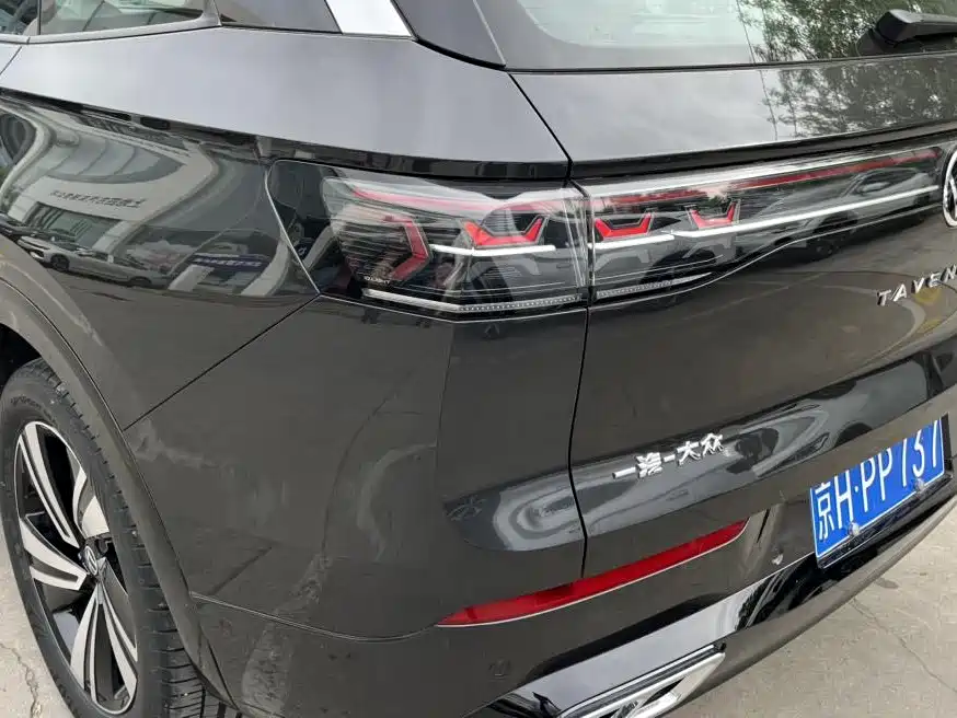 Volkswagen Talagon 2023 380TSI 4WD R-Line Touring Edition фото 8