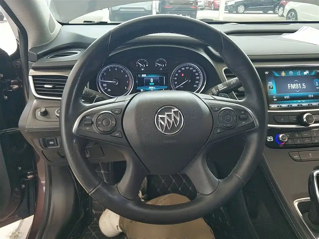 Buick LaCrosse 2018 Model 20T Elite Edition фото 7