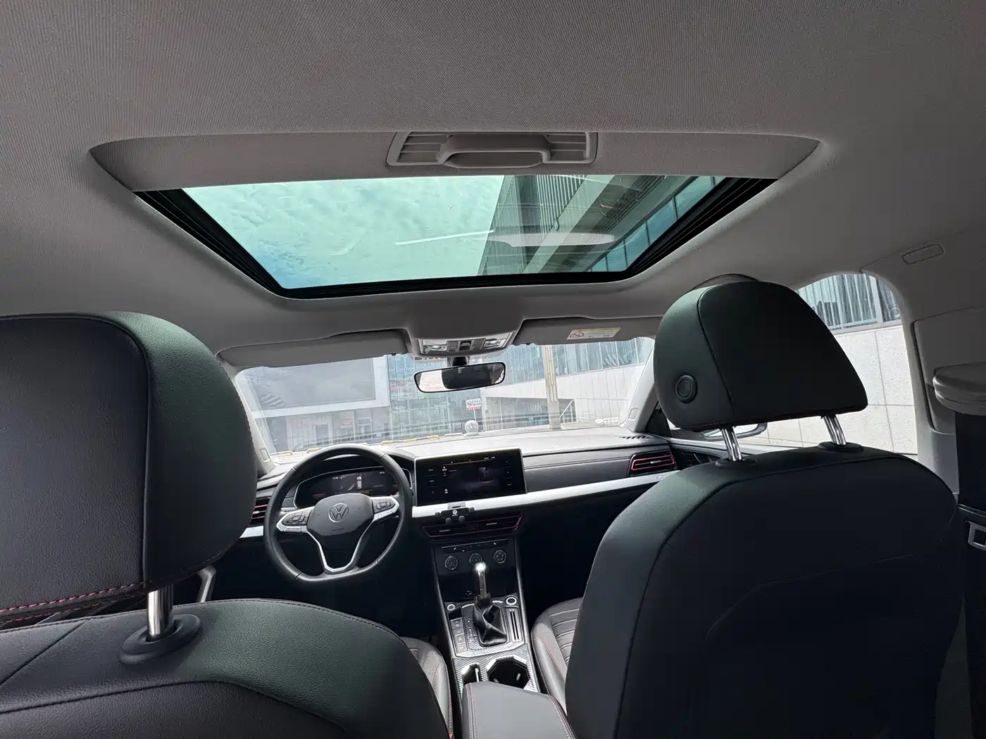Volkswagen Lavida 2023 280TSI DSG Starlight Comfort Edition фото 7