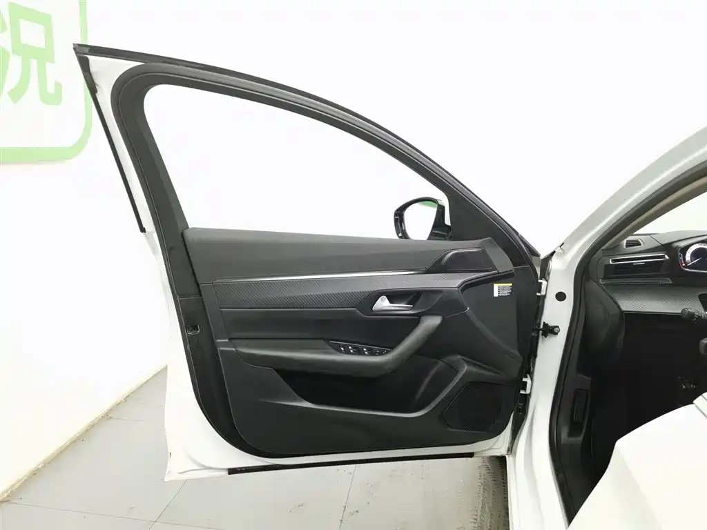 Peugeot 508 2019 508L 400THP PureTech Driving Control Edition China VI фото 8
