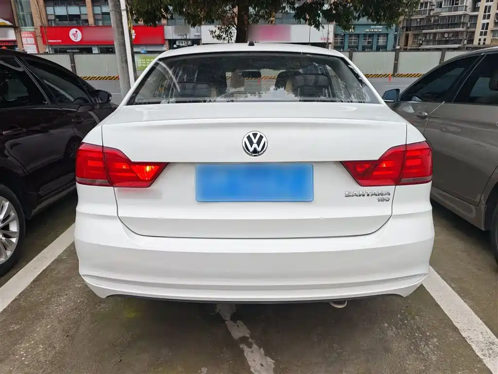 Volkswagen Santana 2016 1.6L Manual Trend Edition фото 6
