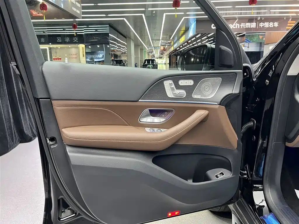 Mercedes-Benz GLE 2024 GLE 450 4MATIC Luxury фото 22