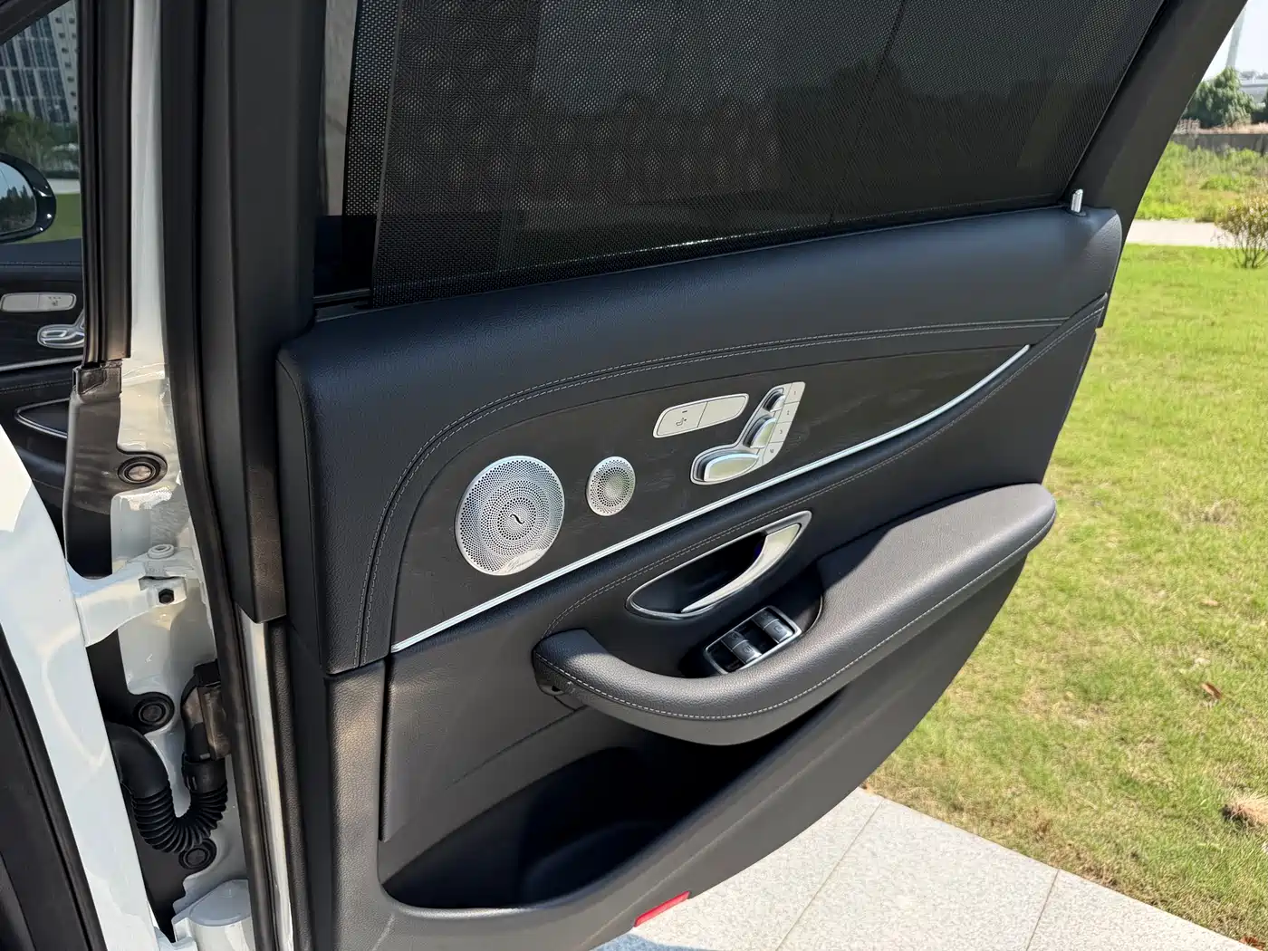 Mercedes-Benz E-Class 2019 E 300 L Sport Luxury фото 26