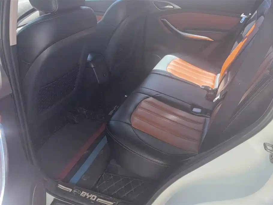 BYD Song 2016 2.0TID Automatic Luxury фото 10
