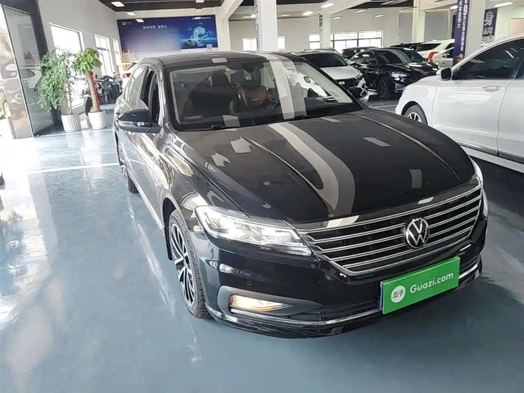 Volkswagen Lavida 2021 280TSI DSG Luxury Edition фото 4