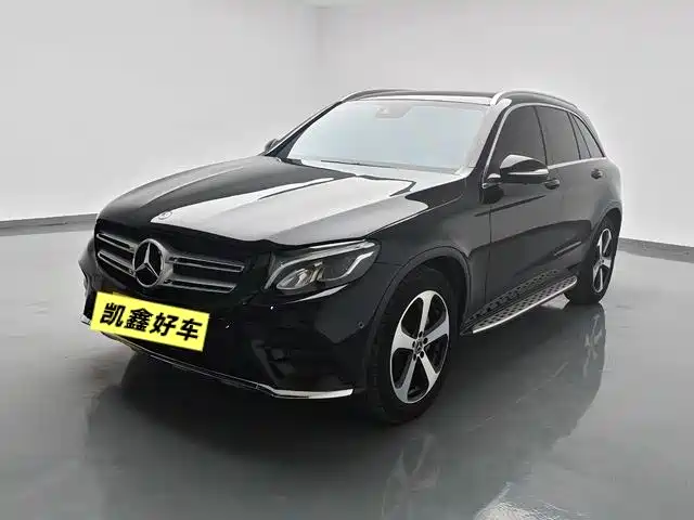 Mercedes-Benz GLC 2018 GLC 260 4MATIC Luxury