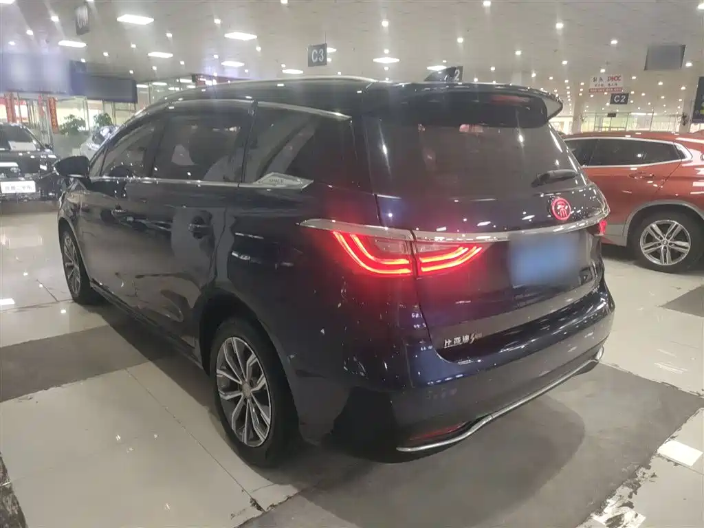 BYD Song MAX 2019 1.5T Auto Smart Connect Progressive 7-seater China VI фото 23