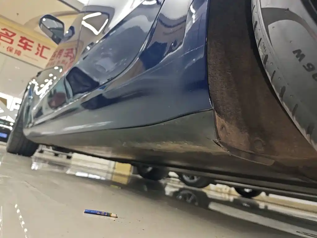 Tesla Model 3 (Import) 2019 2019 Long Range RWD Version