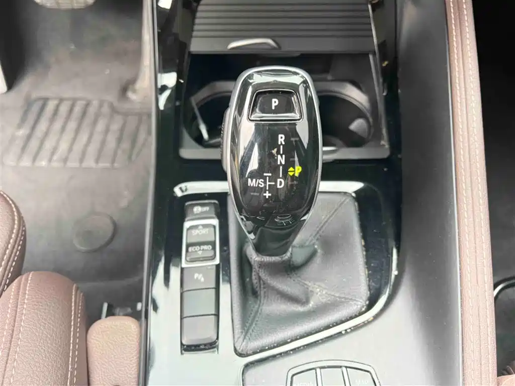 BMW X1 2021 sDrive20Li Exclusive фото 11