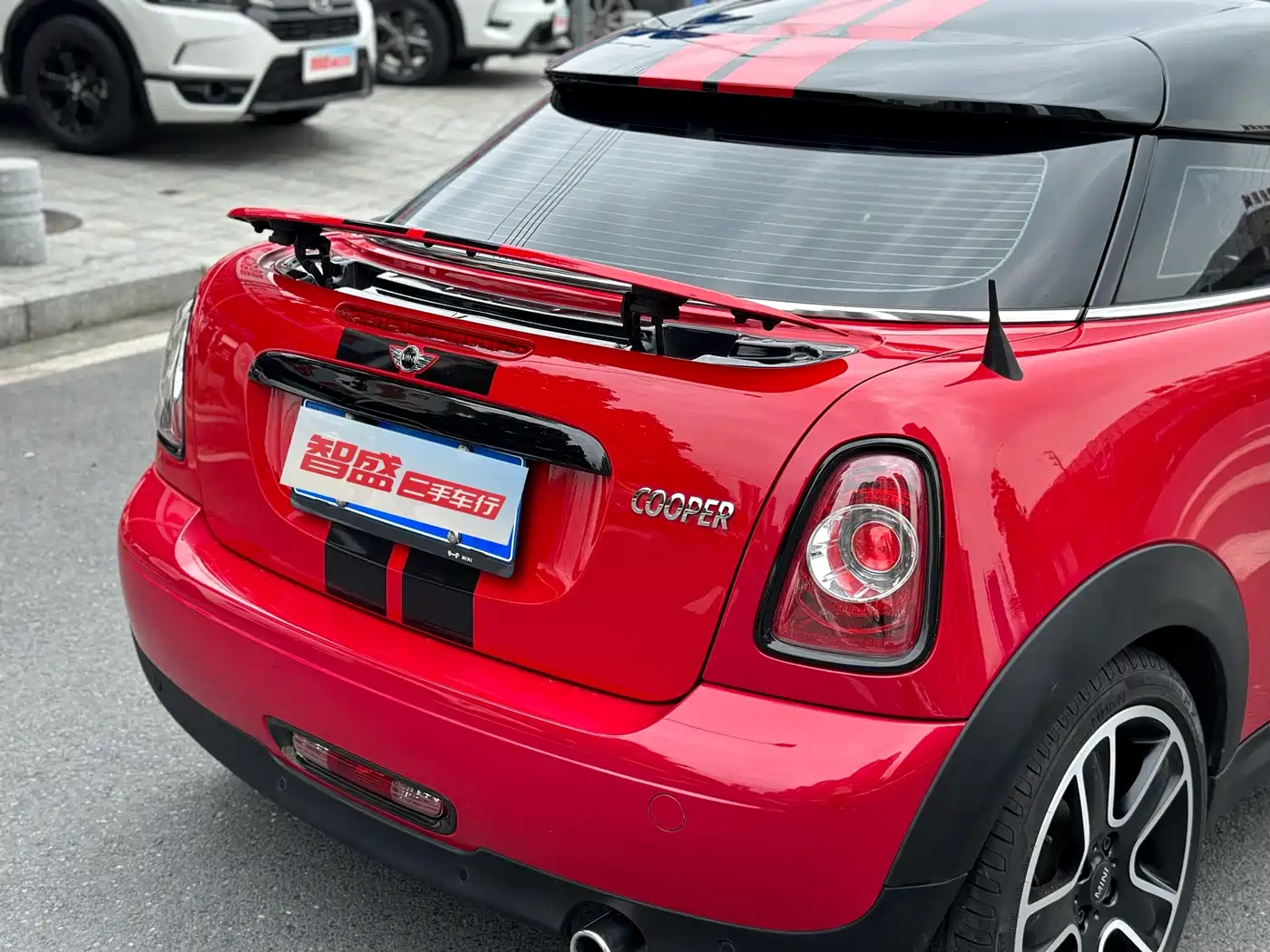 MINI COUPE 2012 1.6L COOPER фото 16