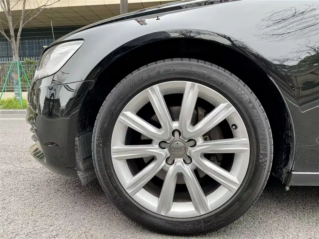 Audi A6L 2014 30 FSI Technology фото 23