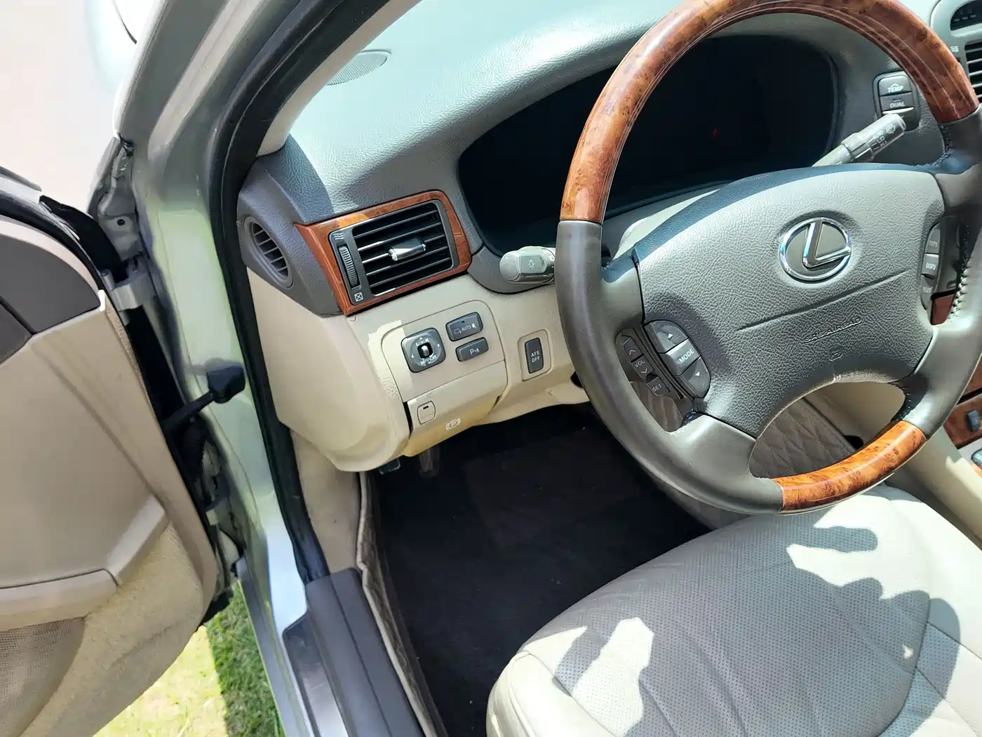 Lexus LS 2005 430 фото 34