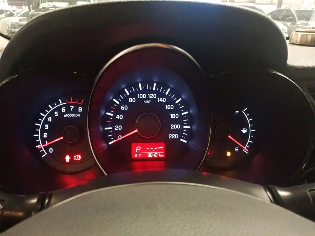 Kia K2 2015 Sedan 1.4L AT GLS фото 12