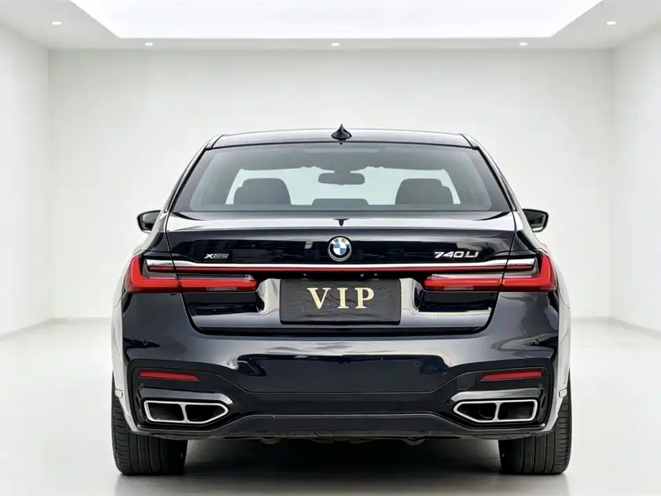 BMW 7 Series 2018 740Li xDrive Premium Type M Sport Package фото 8