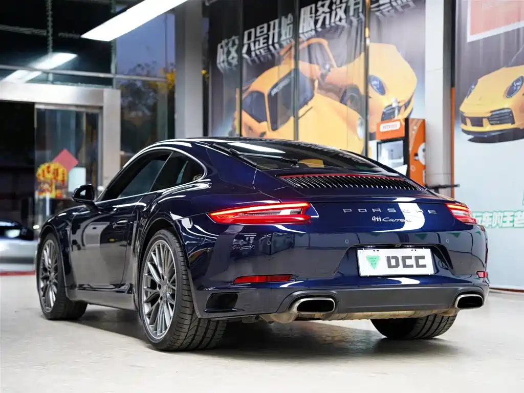 Porsche 911 2016 Carrera 3.0T фото 2