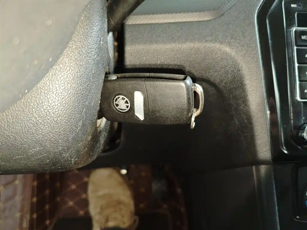 Volkswagen Jetta 2013 1.6L Automatic Fashion фото 9