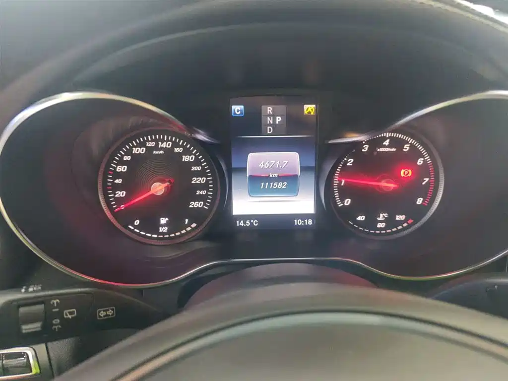 Mercedes-Benz GLC 2016 GLC 260 4MATIC Luxury фото 8