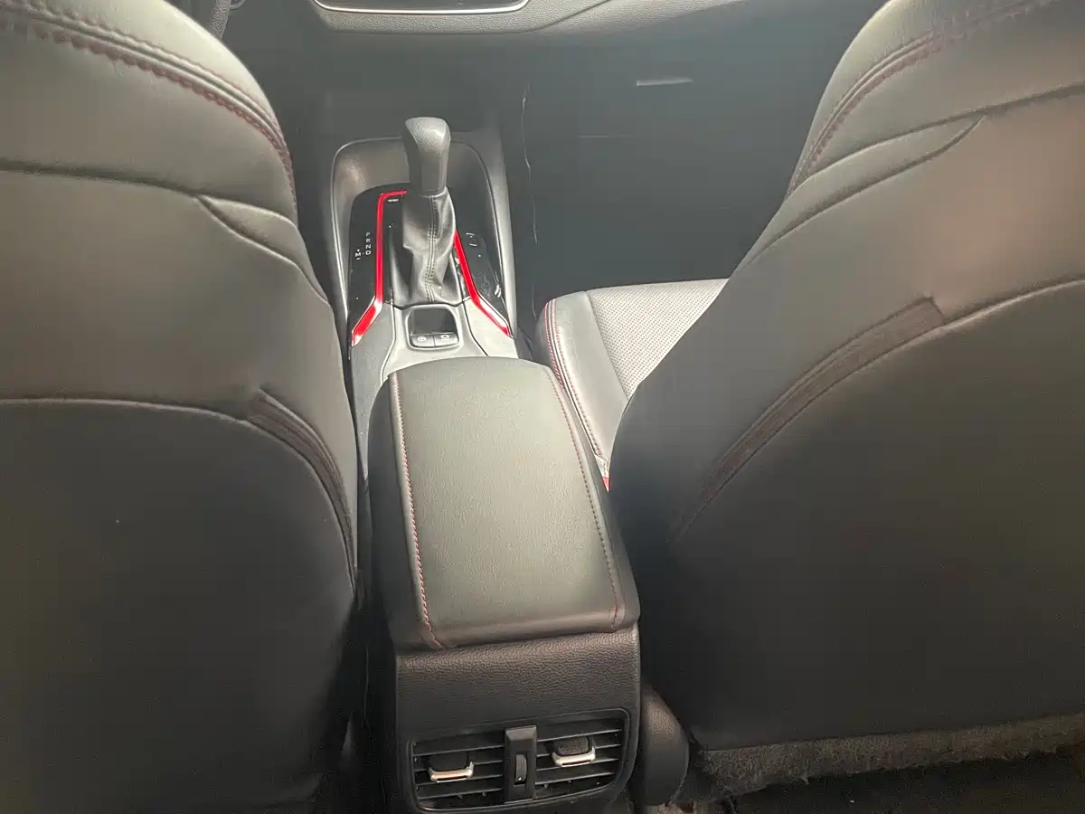 Toyota Levin 2022 185T CVT Sport Edition фото 10