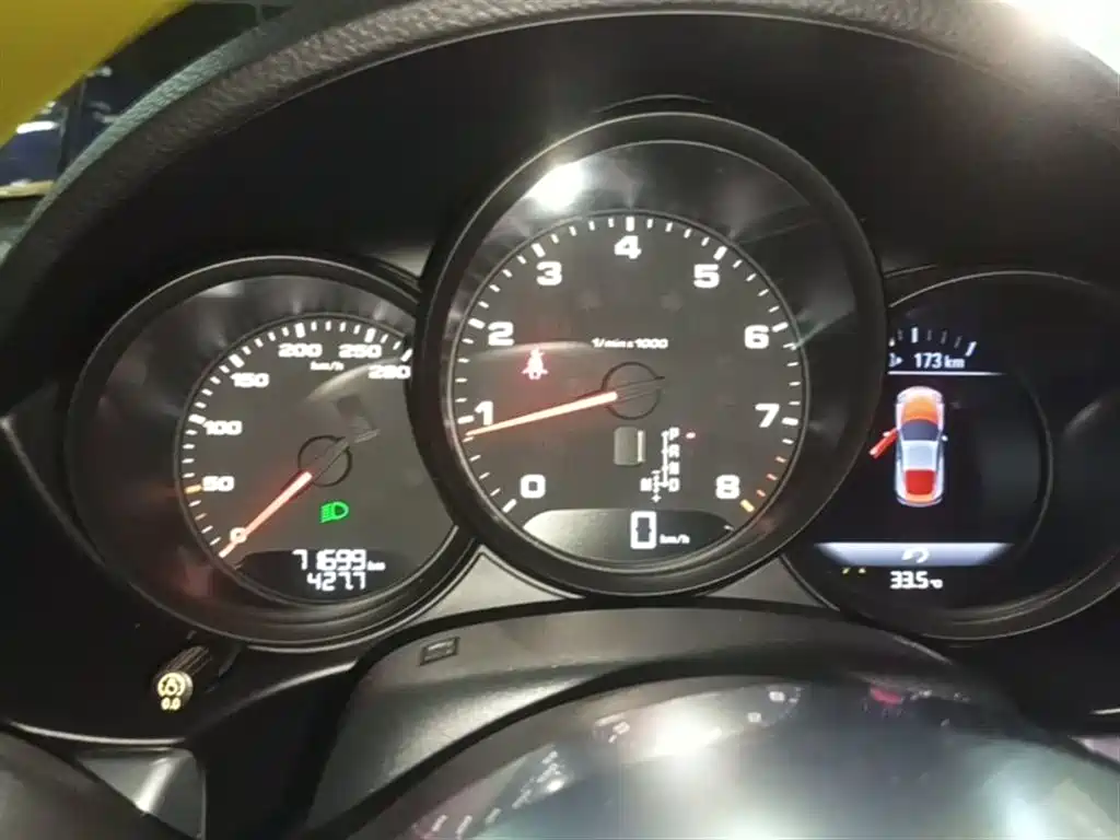 Porsche 718 2018 Cayman 2.0T фото 12