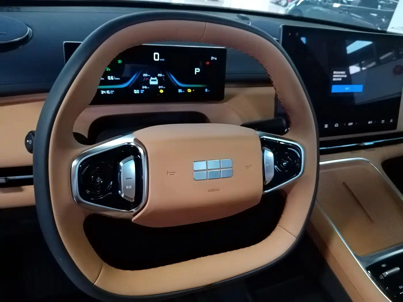 Geely Galaxy Galaxy Starship 7 EM-i 2025 120km Navigation Edition фото 5