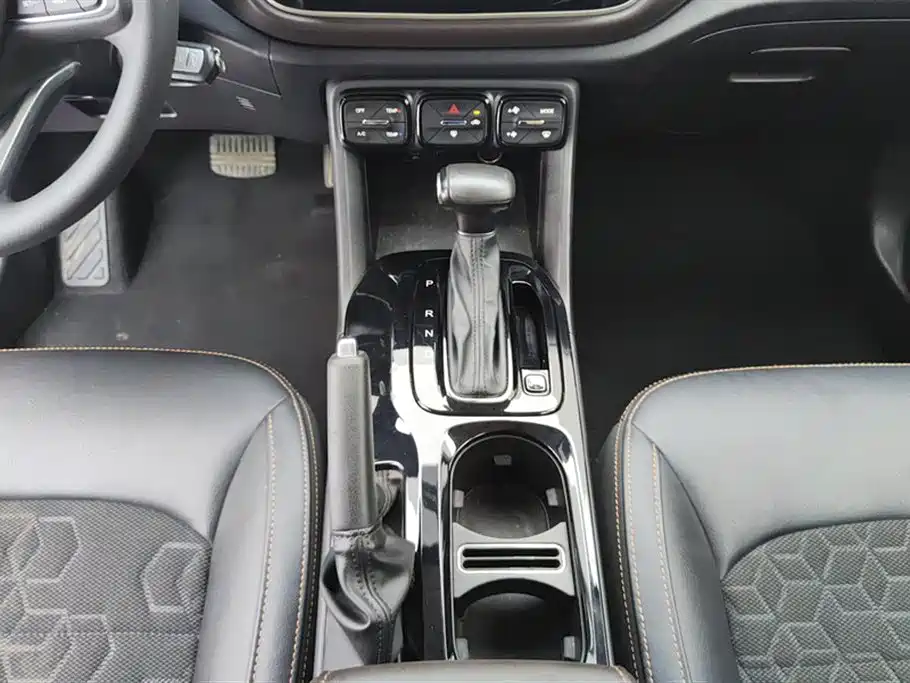 GAC Trumpchi Trumpchi GS3 2017 150N Automatic Elite фото 16