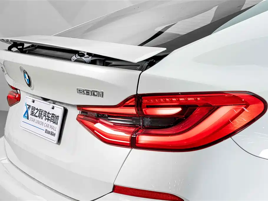 BMW 6 Series GT 2022 Model 630i M Sport Package фото 8