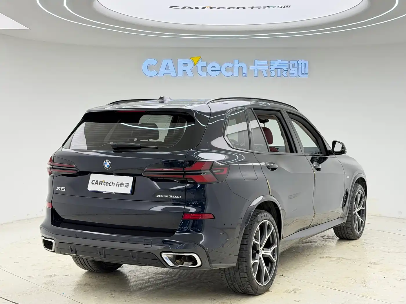 BMW X5 2023 xDrive 30Li Premium M Sport Package фото 6